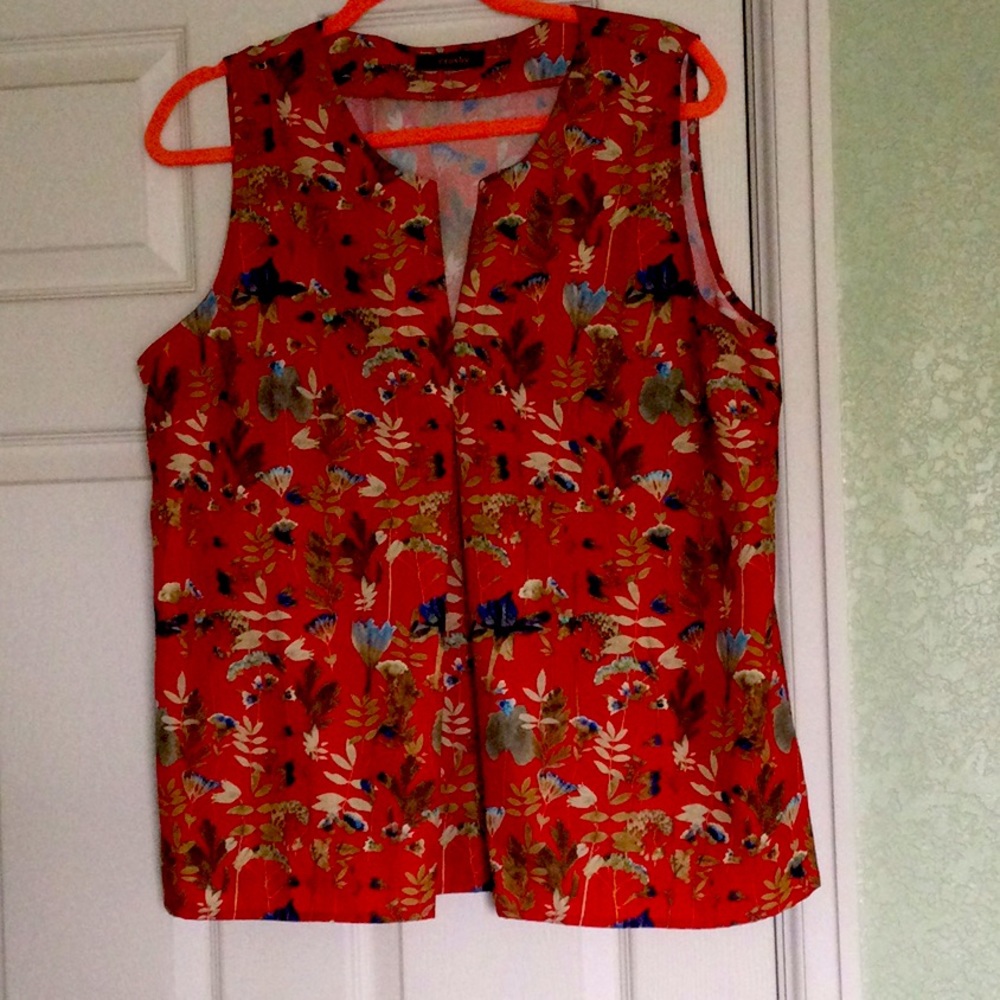 Floral print top